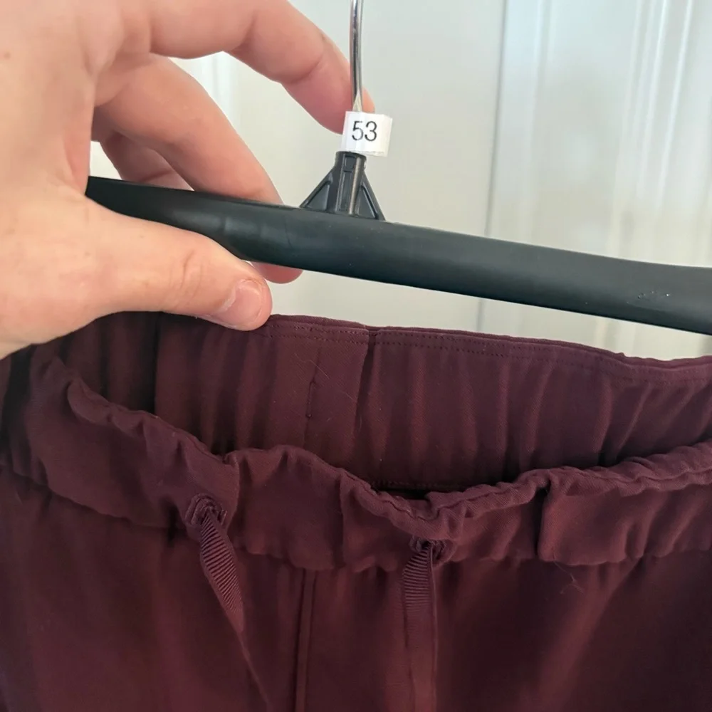 Lululemon Burgundy Jogger Pants Size 8 High Rise Drawstring Athletic Lounge